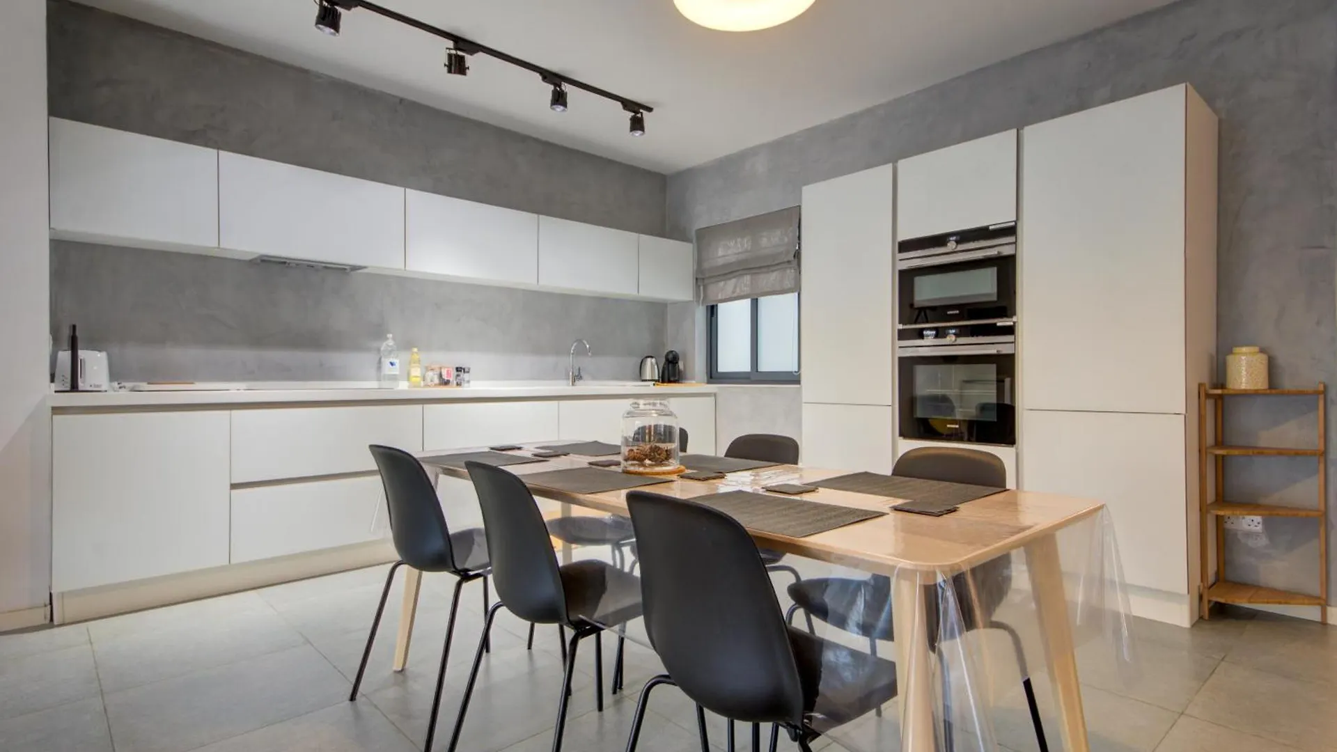 Modern Marsaxlokk Apartment